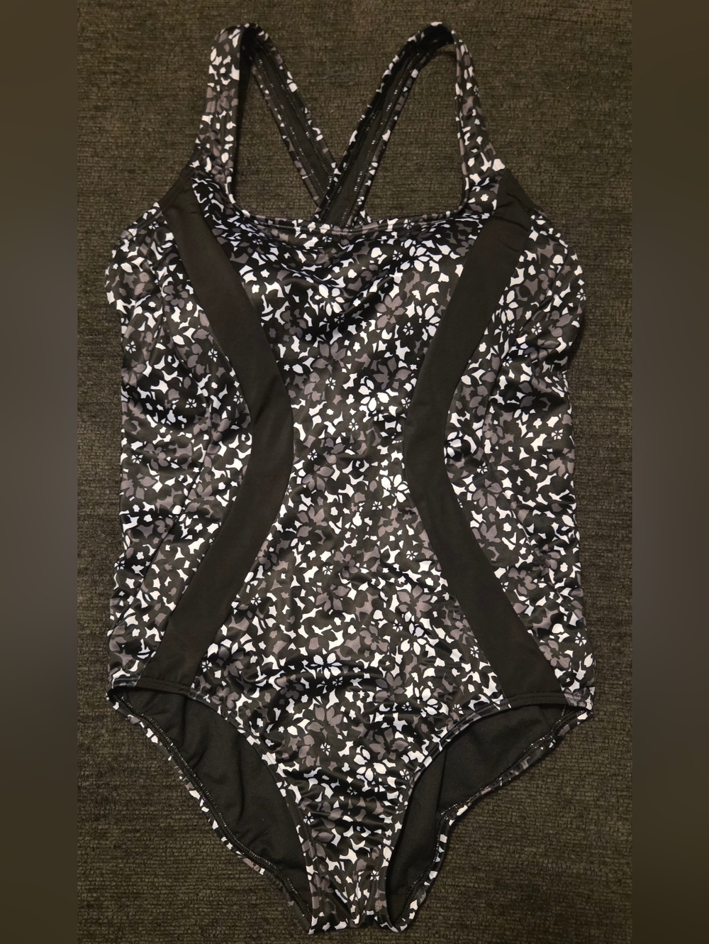 Lands' End Black & White Floral Tugless Contour One-Piece Swimsuit. Size 12L